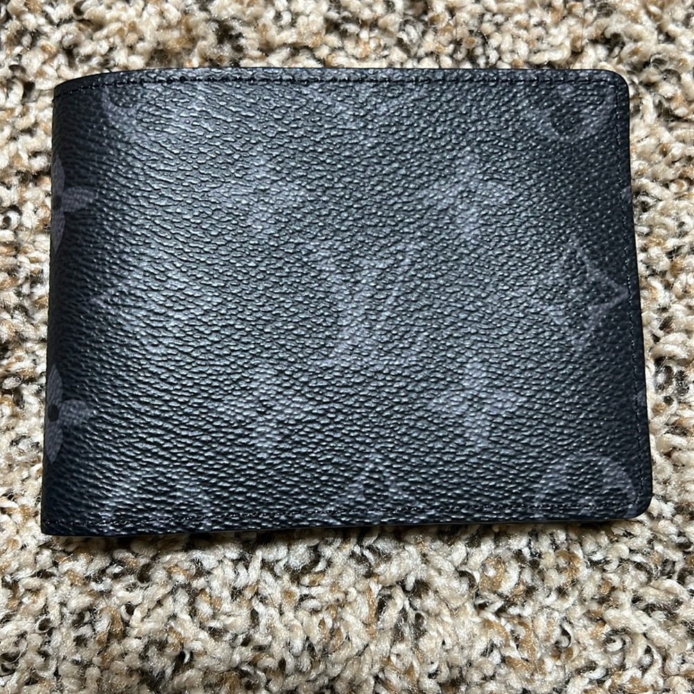 Louis Vuitton, slender wallet